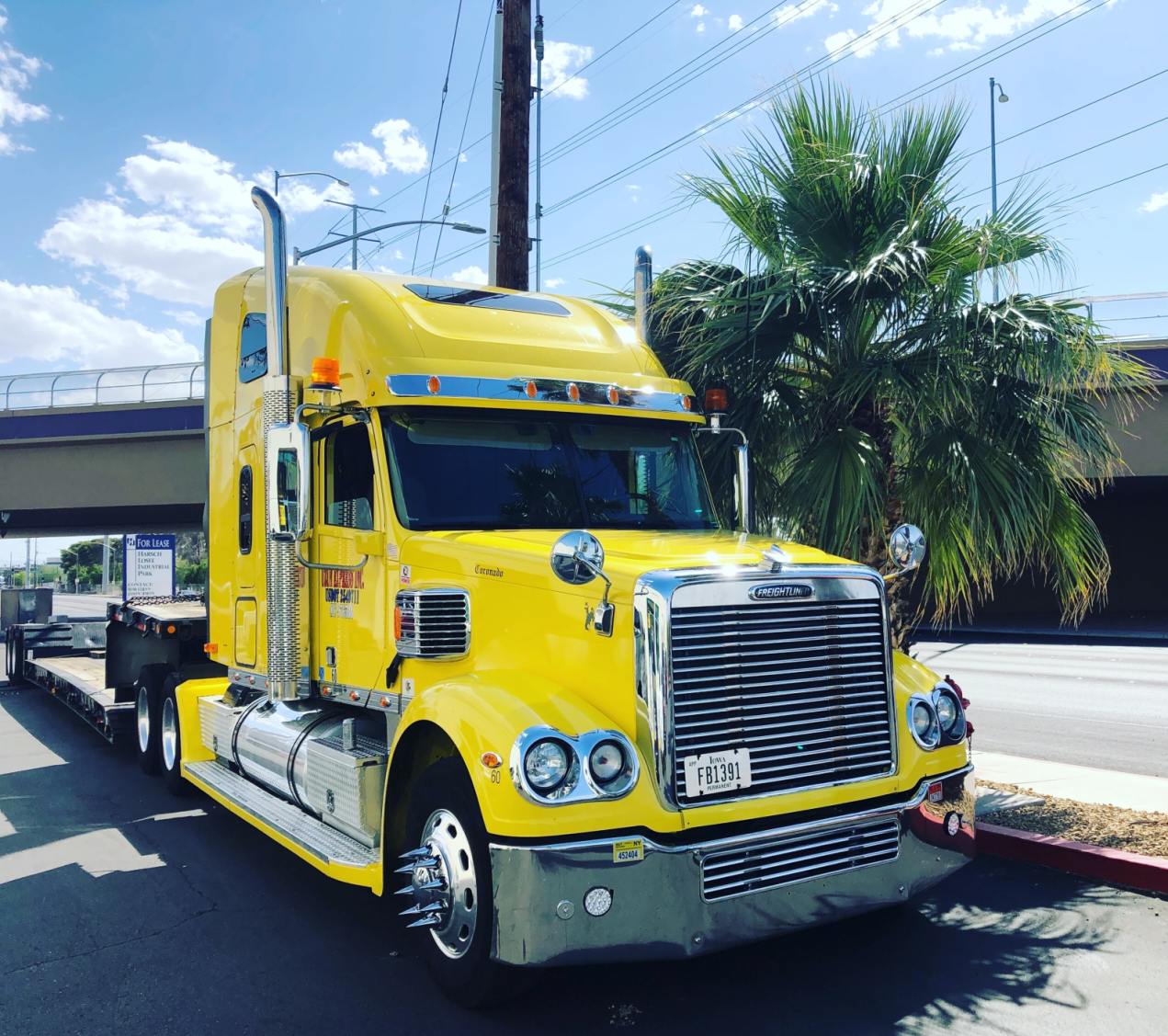 Yellow Truck - Original image